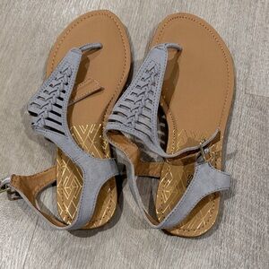 Maurices Woven Gray and Tan Sandals